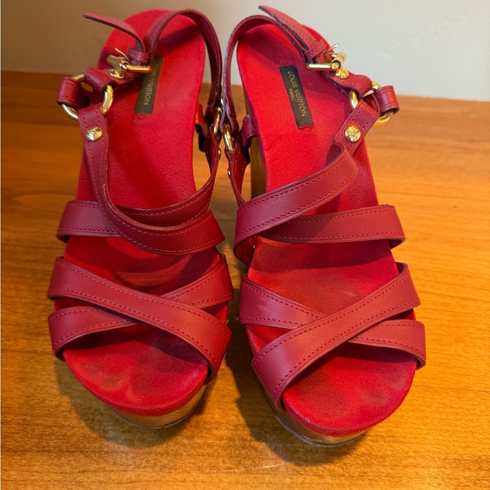 Louis Vuitton Red Leather Wedge Sandals – Size 39